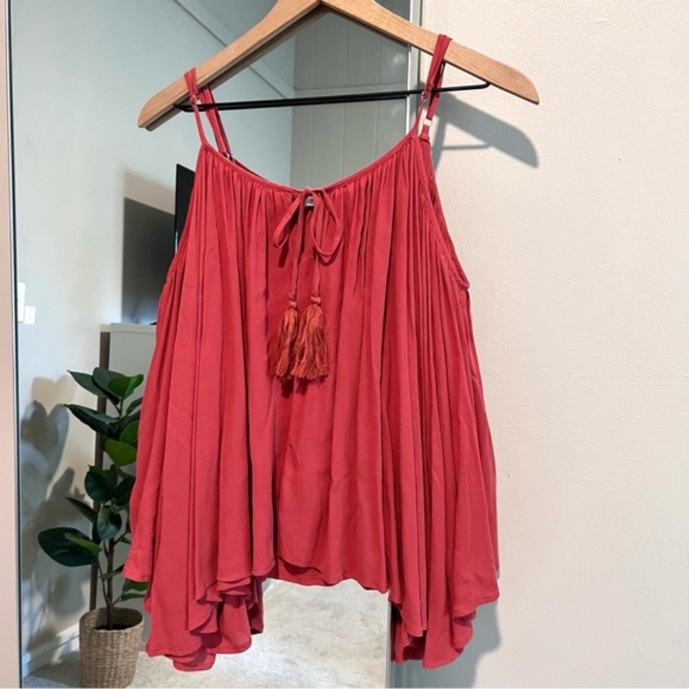 SOCIALITE Boho Cold Shoulder Top